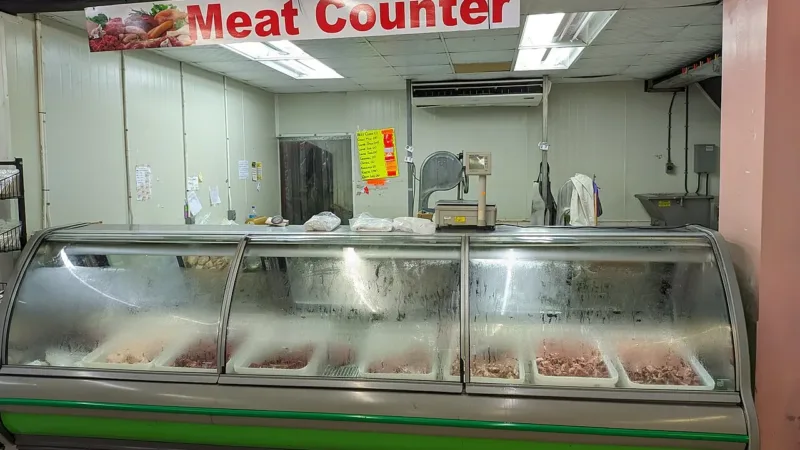 Vigilância Sanitária recolhe mais de 2,5 toneladas de alimentos impróprios no DF antes das festas