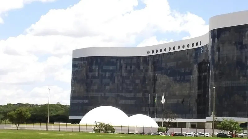 Violência política de gênero: sete candidatas do DF levaram casos de assédio e ameaça à Justiça Eleitoral