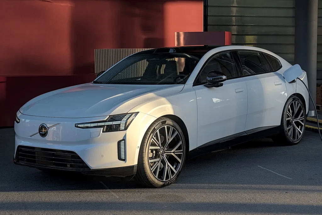 Volvo ES90