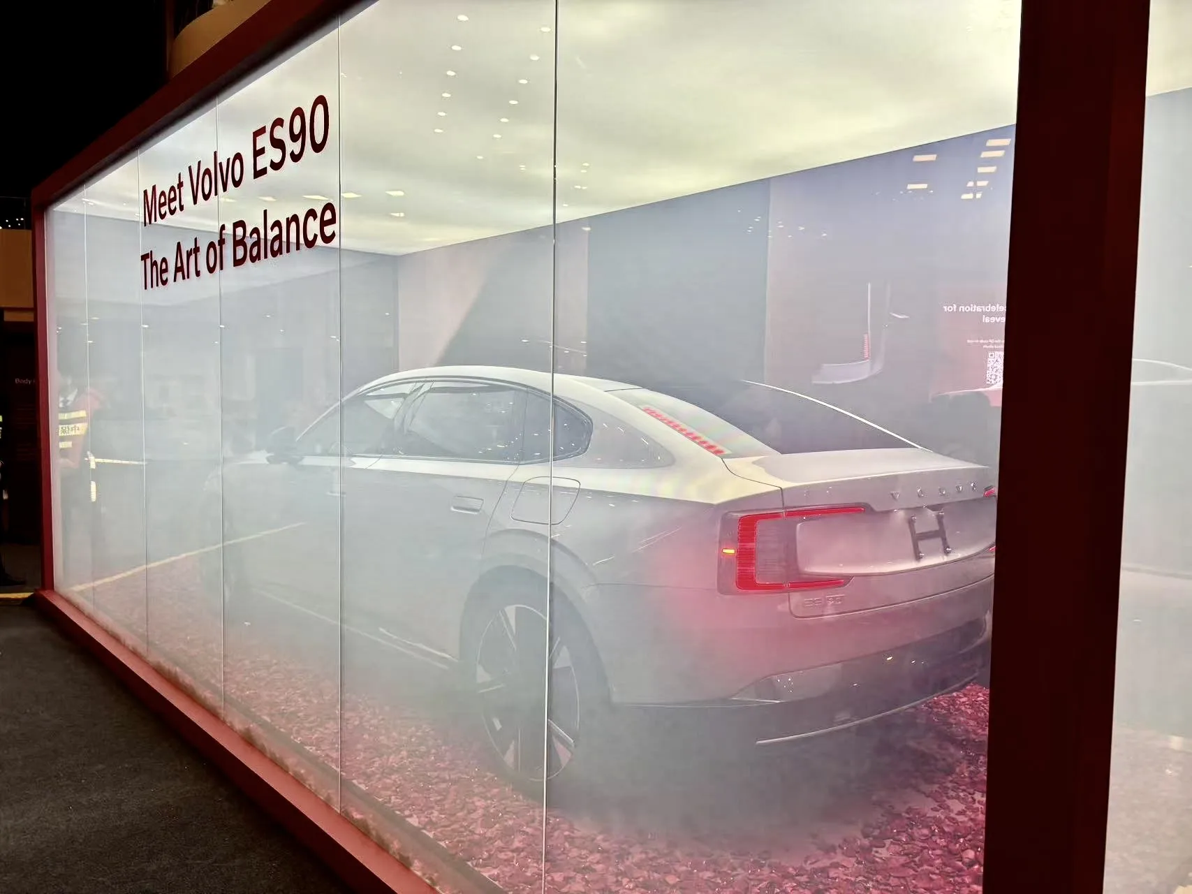 Volvo ES90