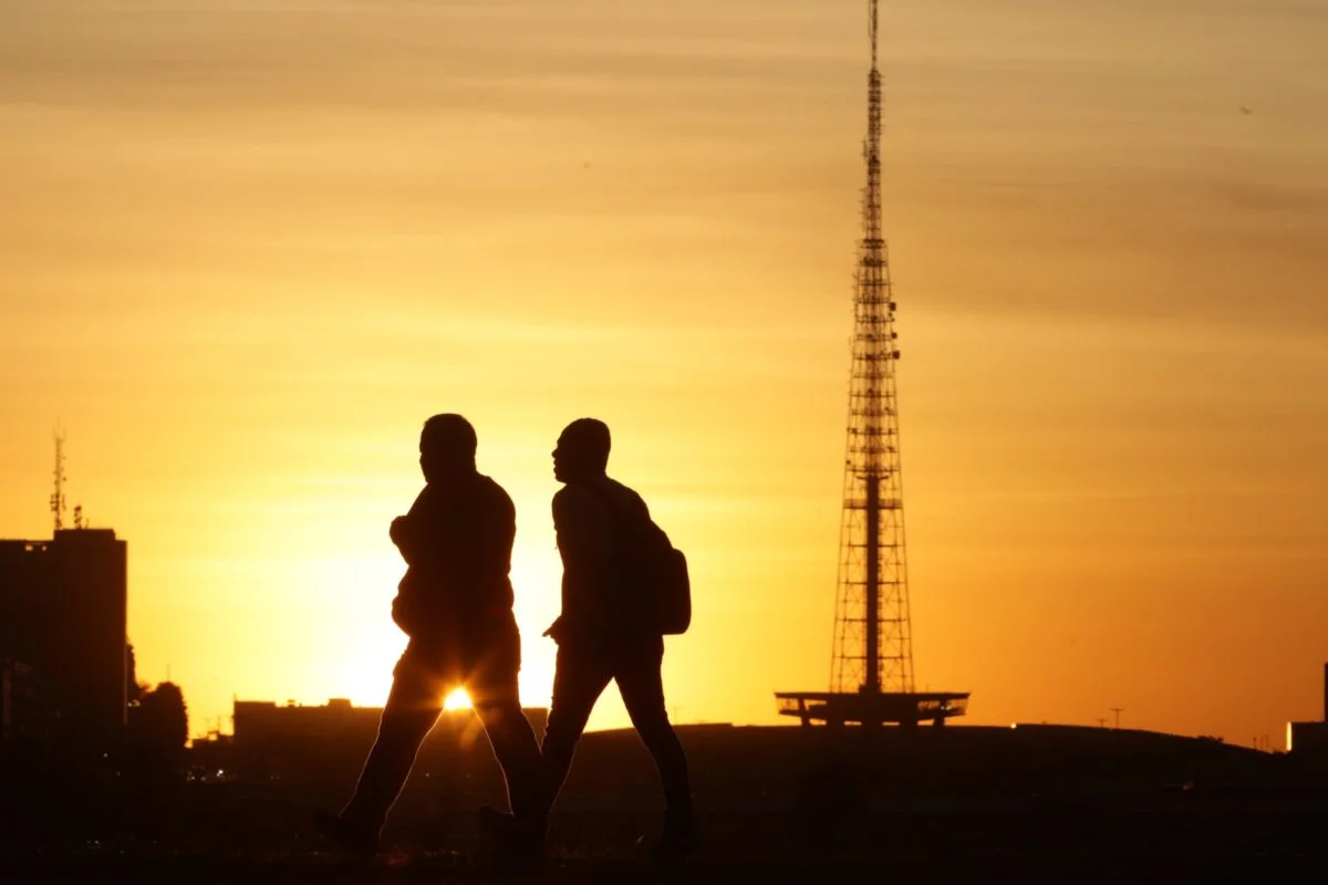 Inmet prevê calorão e máxima de 34°C no dia do 2º turno das eleições no DF