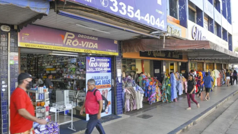 Comércio do DF deve abrir cerca de 4,5 mil vagas temporárias no fim do ano