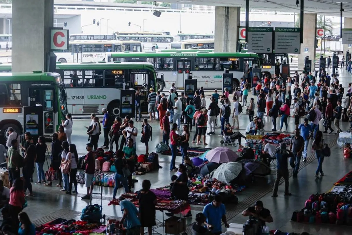 2º turno: ônibus e Metrô do DF têm frota ampliada e tarifa gratuita neste domingo