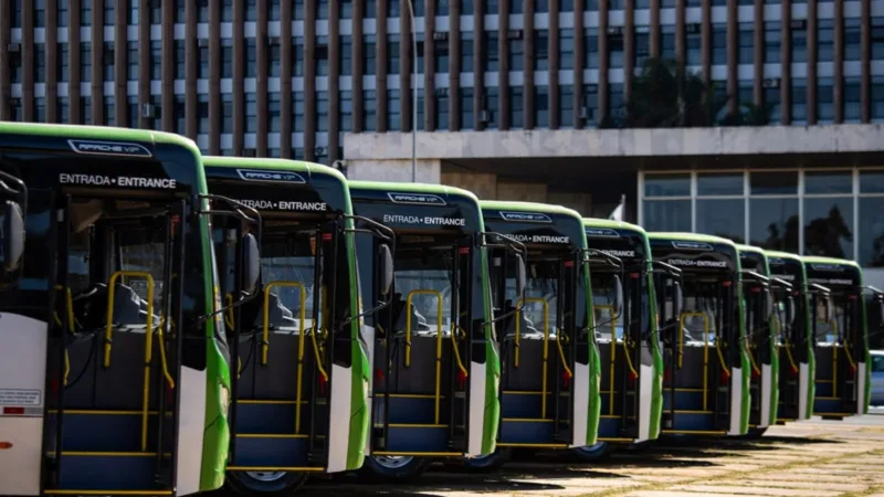 Justiça dá 4 meses para o GDF incluir Planaltina e Arapoanga na distribuição de ônibus elétricos