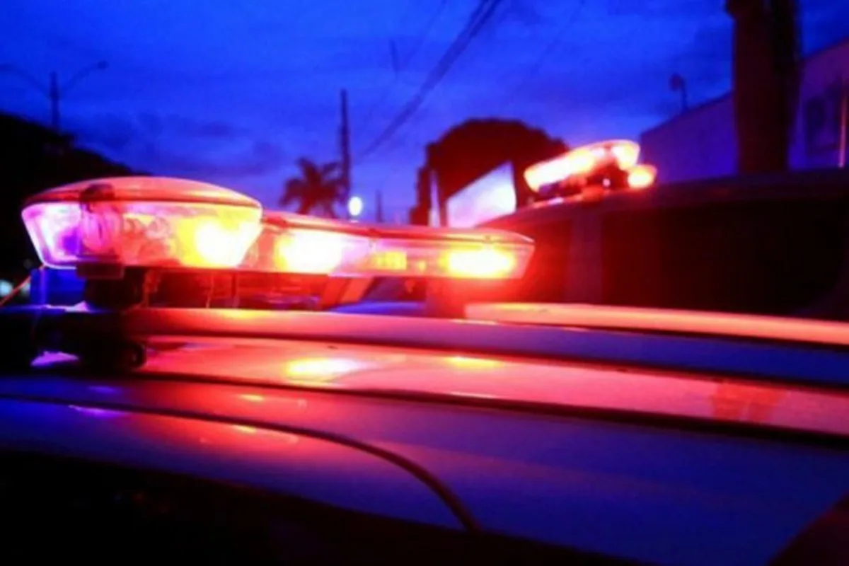 Homem é esfaqueado no ombro por motociclista durante discussão no Itapoã