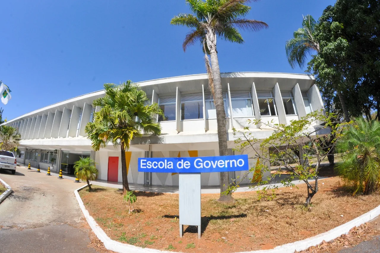 Escola de Governo abre inscrições para curso a distância de Liderança e Governança Pública