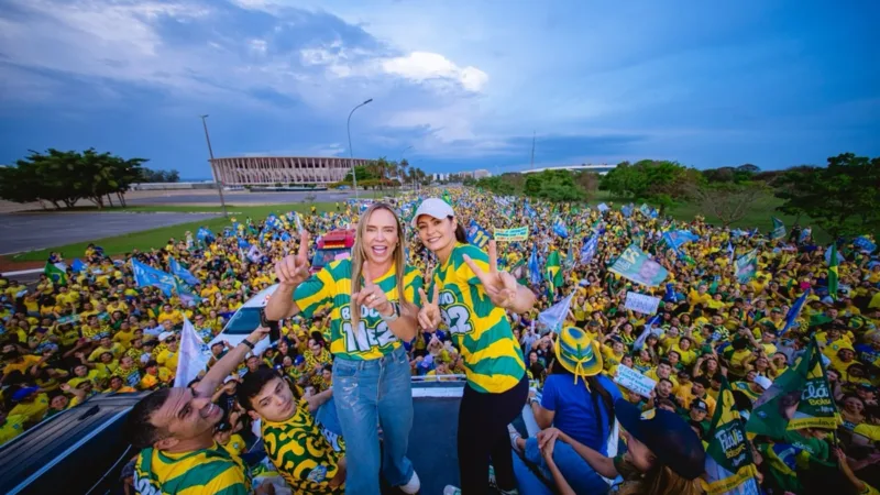 Em ato final, Celina classifica campanha como “pacífica” e “de propostas”