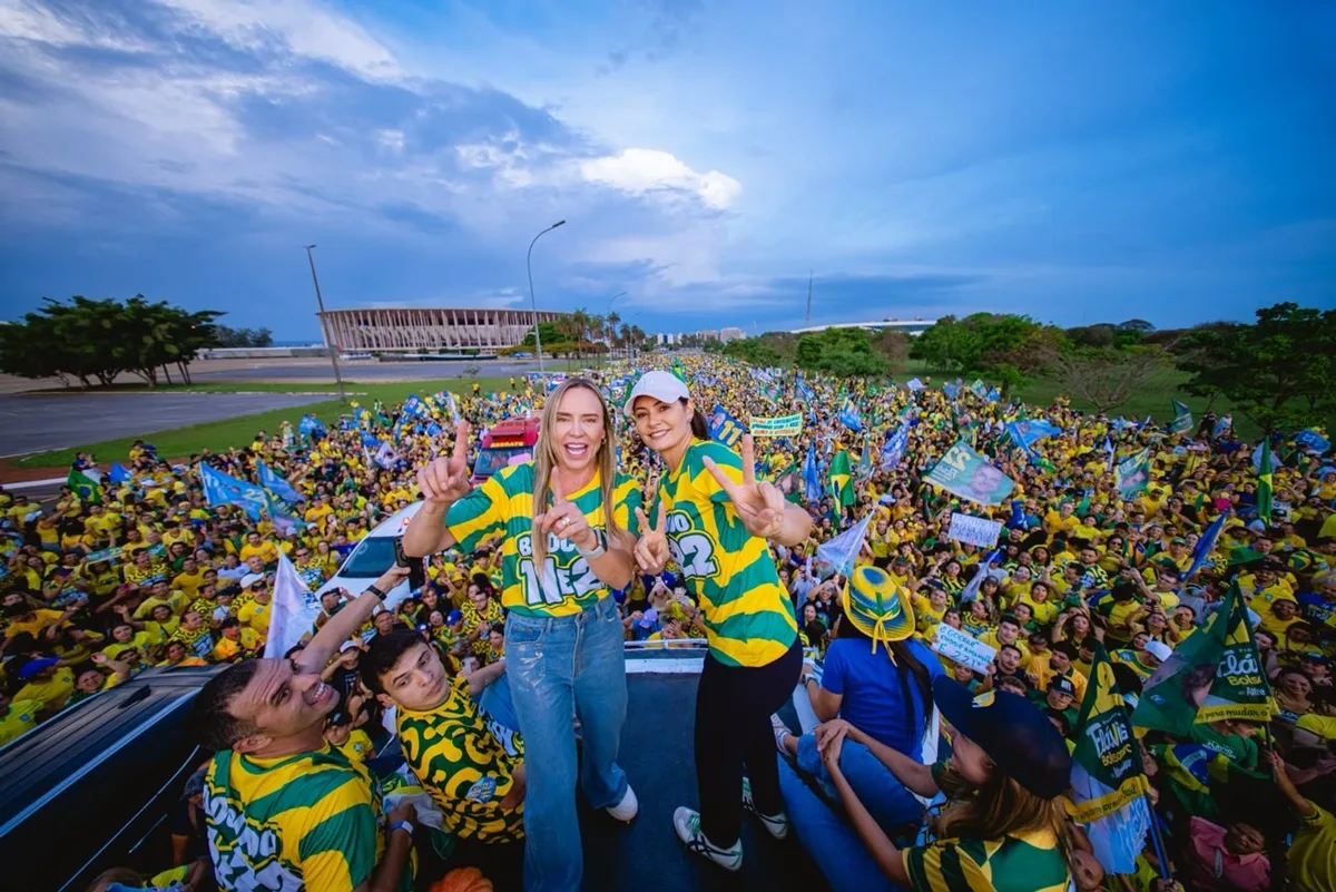 Em ato final, Celina classifica campanha como “pacífica” e “de propostas”