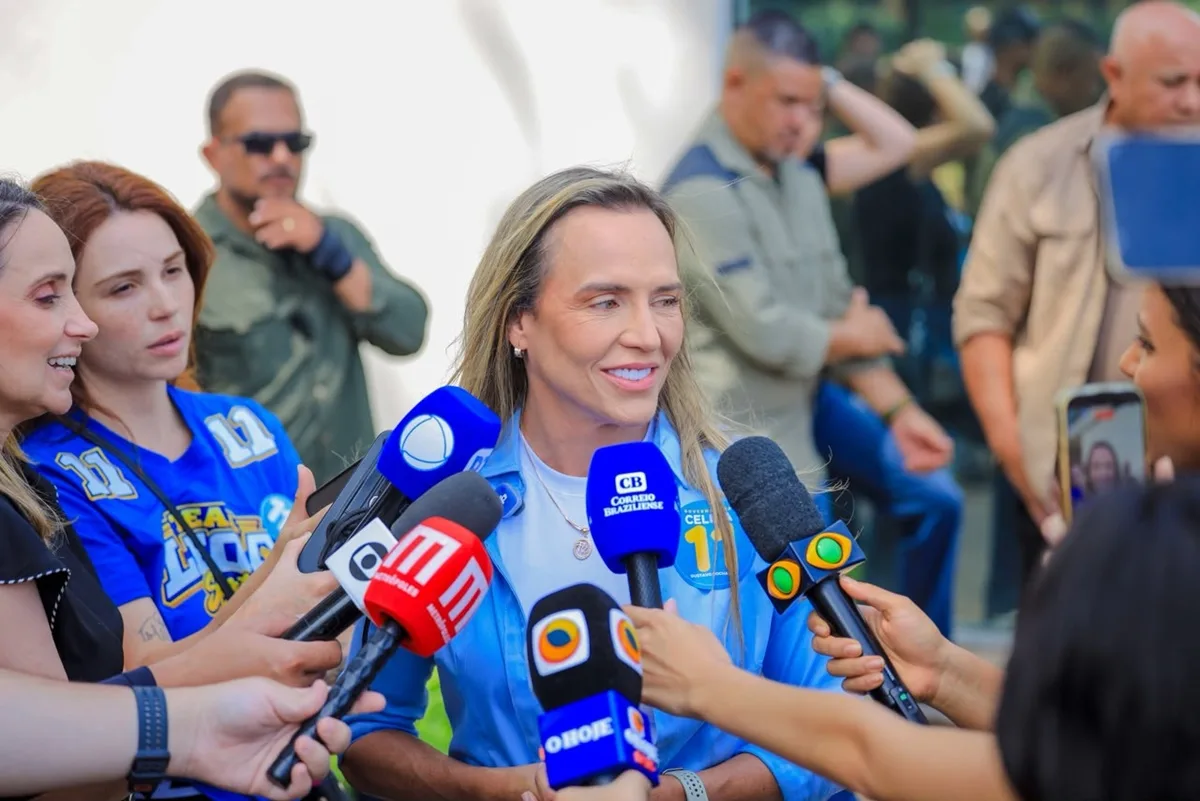 Celina anuncia Centro de Referência da Educação em Taguatinga e obras no Pôr do Sol