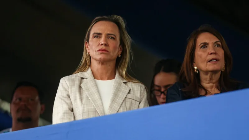 Celina convoca ato em defesa do Fundo Constitucional do DF para quarta-feira (21/10)
