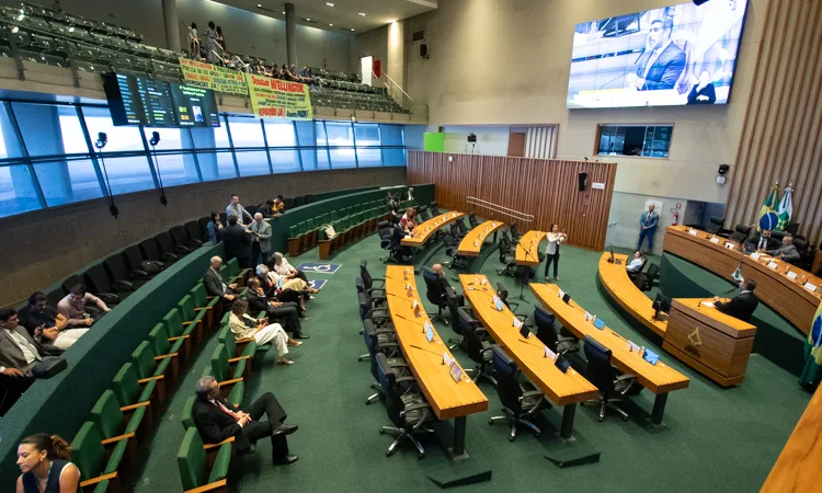 Conheça o primeiro suplente de cada partido representado na Câmara Legislativa do DF