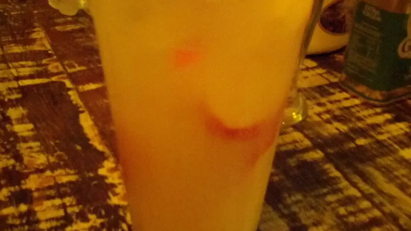 Caipirinha de caju: a versão potiguar da bebida mais brasileira