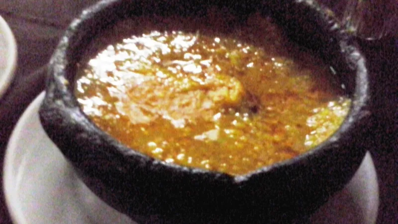 Canjiquinha com costelinha: o milho e o porco da mesa mineira