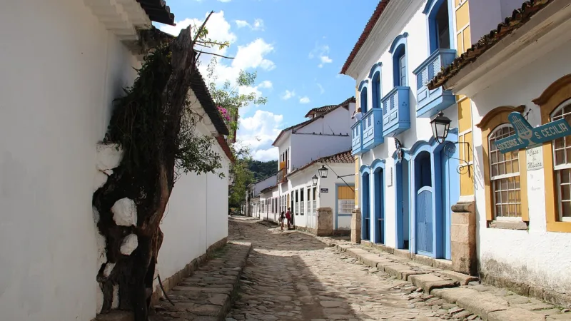 Peixe azul-marinho: o prato de origem indígena de Paraty