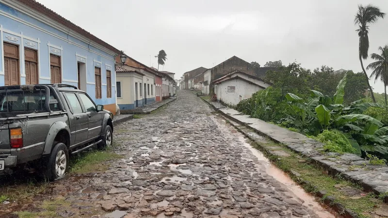 Licor de tamarindo de Alcântara: o brinde azedinho da cidade