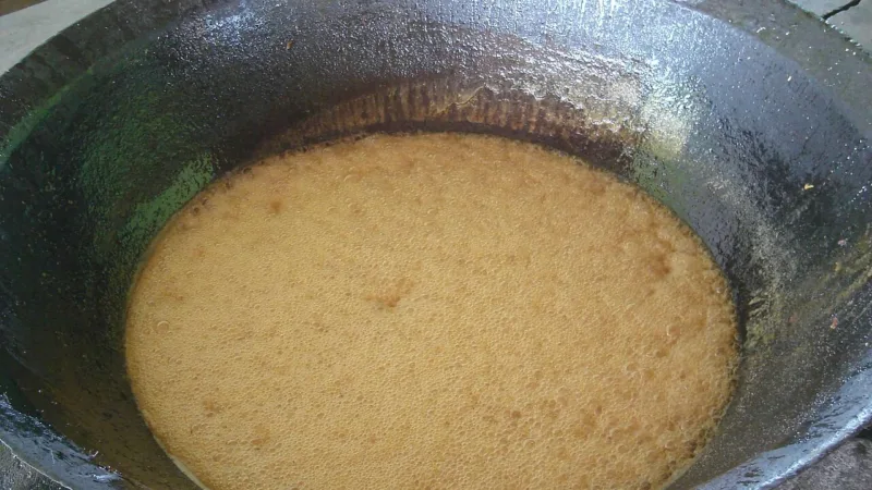 Melado de Capanema, a calda de cana do Sudoeste do Paraná