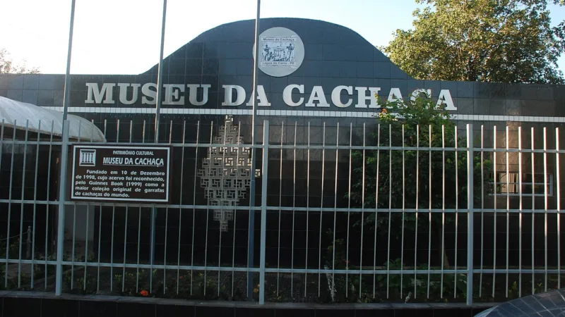 Cachaça de Pernambuco: dos engenhos de cana à Pitú