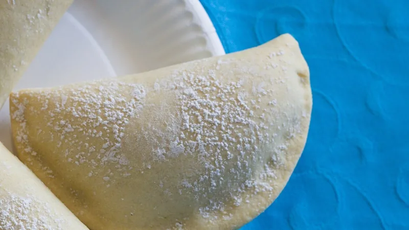 Pastel de Santa Clara: o doce de ovos da tradição de Pelotas