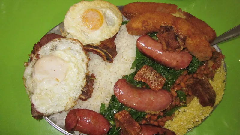 Virado à paulista: o prato de segunda-feira de São Paulo