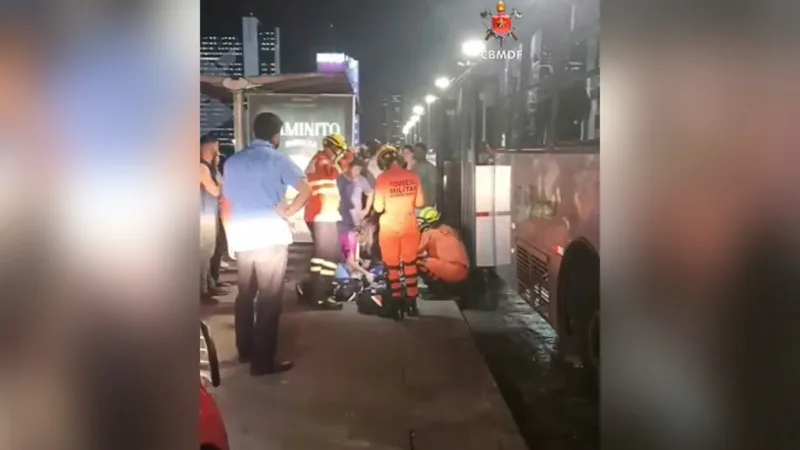 Mulher é atropelada por ônibus na plataforma da Rodoviária do Plano Piloto