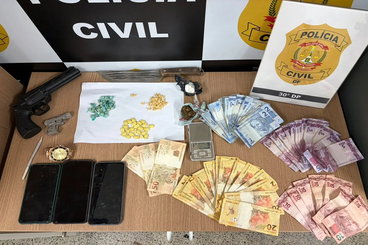 Dupla ligada a grupo investigado por série de homicídios em São Sebastião é presa com drogas