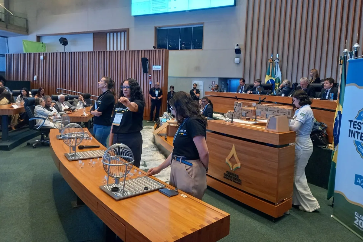 TRE-DF sorteia 23 urnas para auditoria no 2º turno das eleições