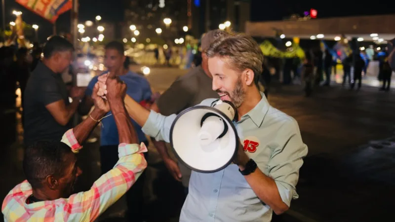 TRE impede apoiador de Celina de enviar deepfake de Grass sobre “kit gay”