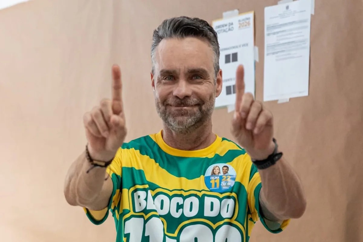 “Terminamos a campanha na melhor expectativa”, diz Gustavo Rocha após votar no Lago Sul
