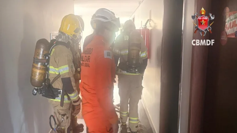 Duas mulheres passam mal durante incêndio em apartamento na Asa Norte
