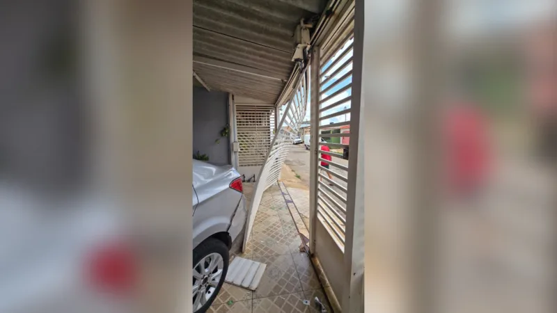 Homem é investigado por invadir com carro garagem de vizinha após denúncia de barulho em Samambaia Norte