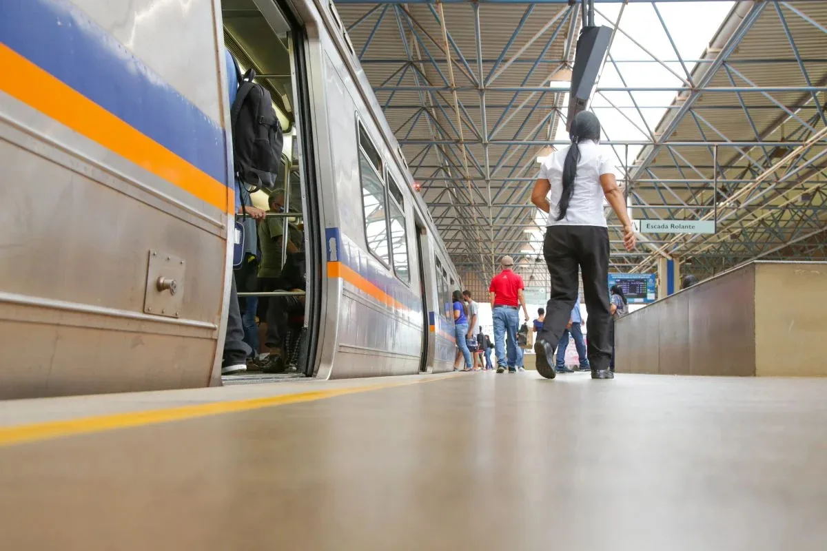 Metrô-DF não vai funcionar neste domingo (11/10) por causa de manutenção de grande porte