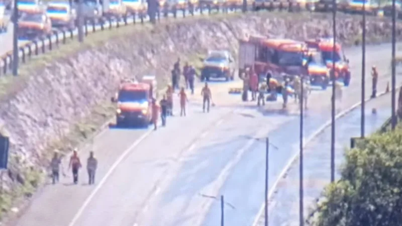 EPTG tem interdição parcial no sentido Taguatinga após derramamento de óleo na pista