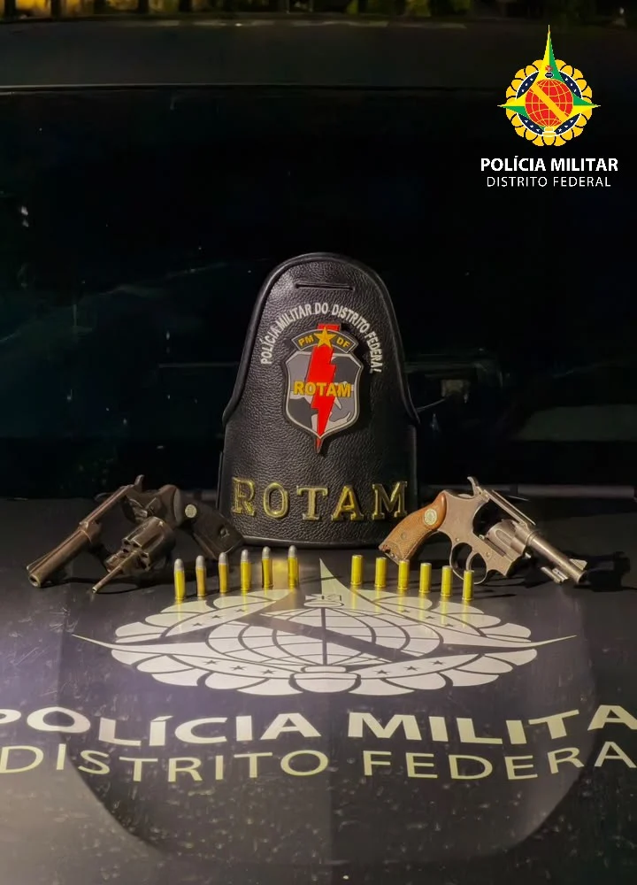 PMDF encontra dois revólveres e 12 munições após fuga de motocicleta em Planaltina