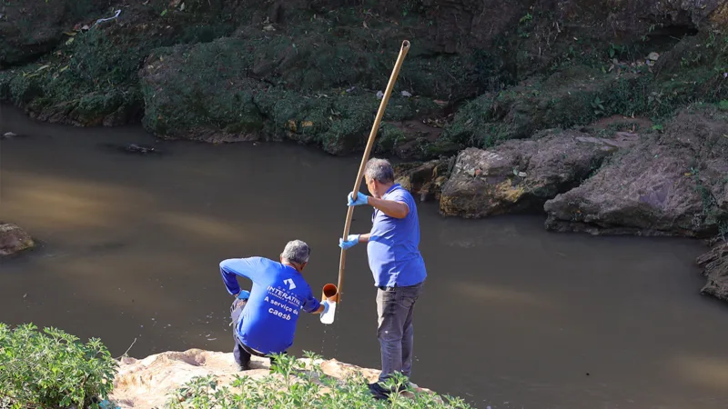 MPDFT inspeciona Rio Melchior e coleta amostras de água após relatório da CPI