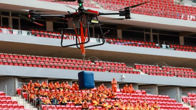 Bombeiros simulam ataque terrorista com drone na Arena Mané Garrincha